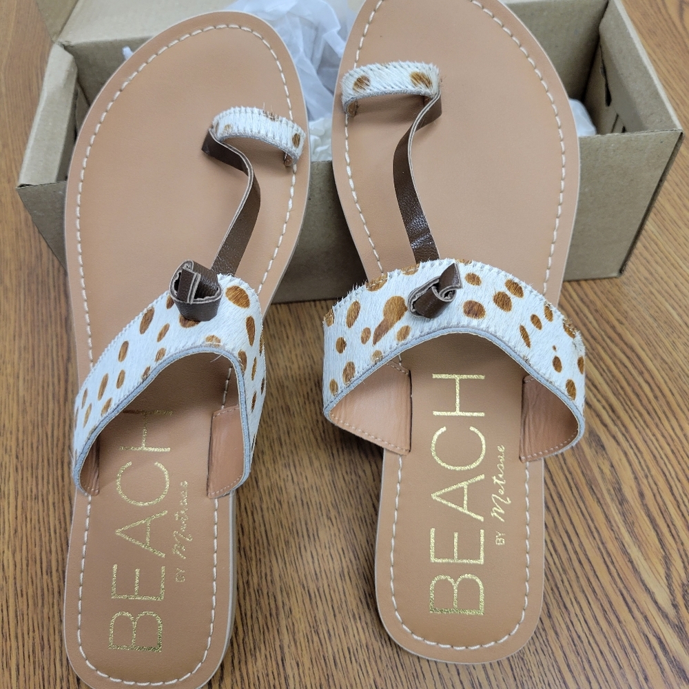 Brand new in box Matisse sandals